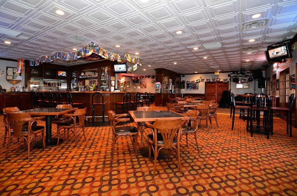 Red Lion Hotel ฟาร์มิงตัน ร้านอาหาร รูปภาพ